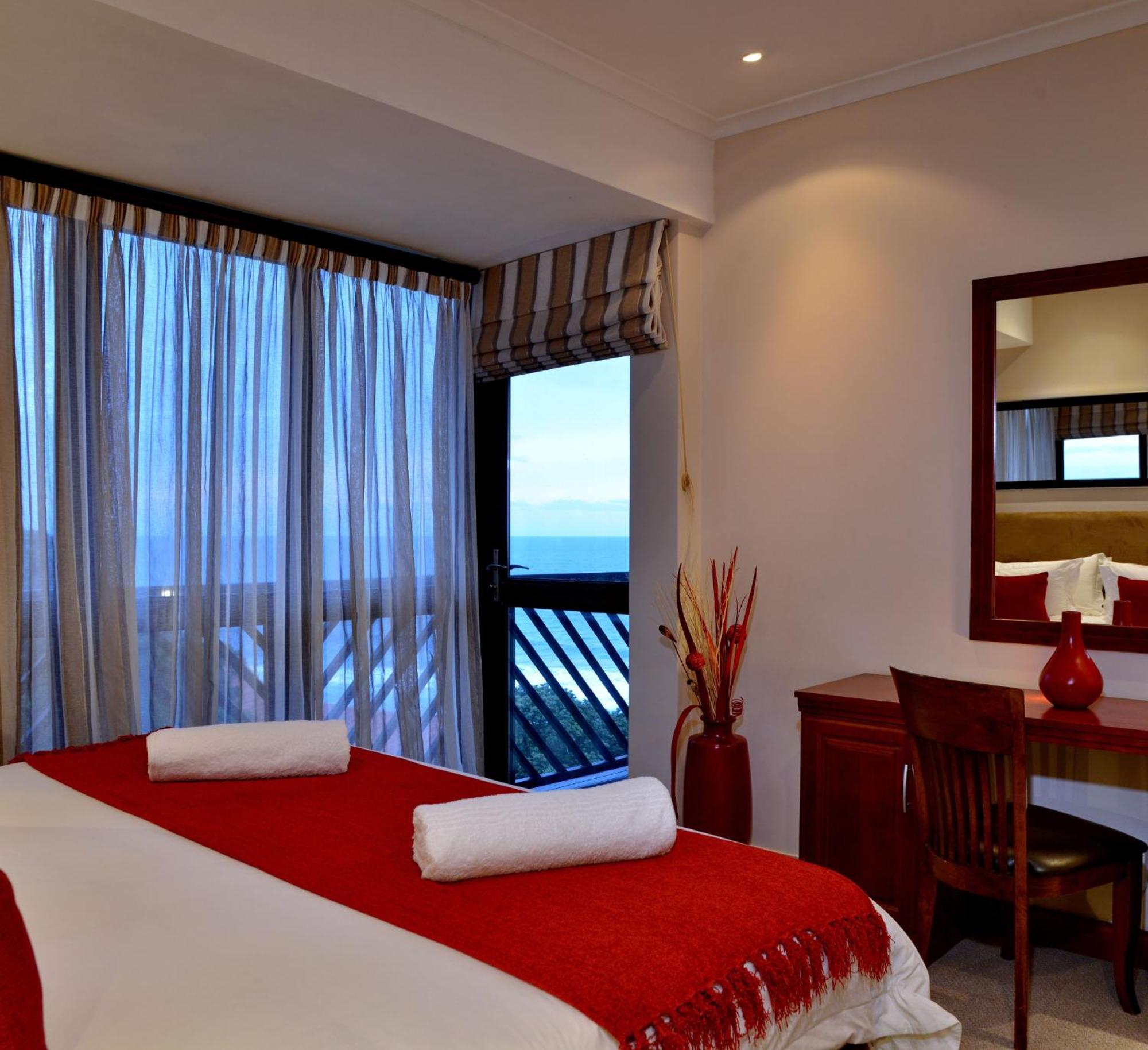 Anew Hotel Ocean Reef Zinkwazi エクステリア 写真